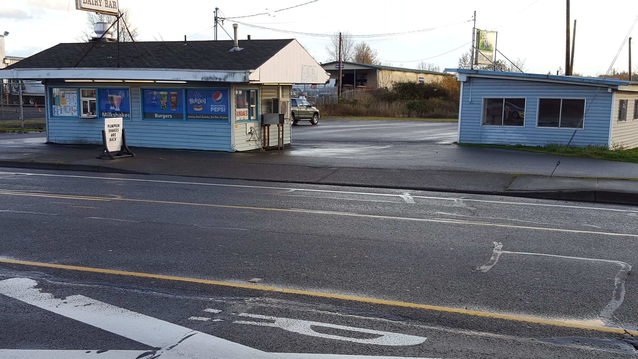 651 W Main St, Chehalis, WA for Sale