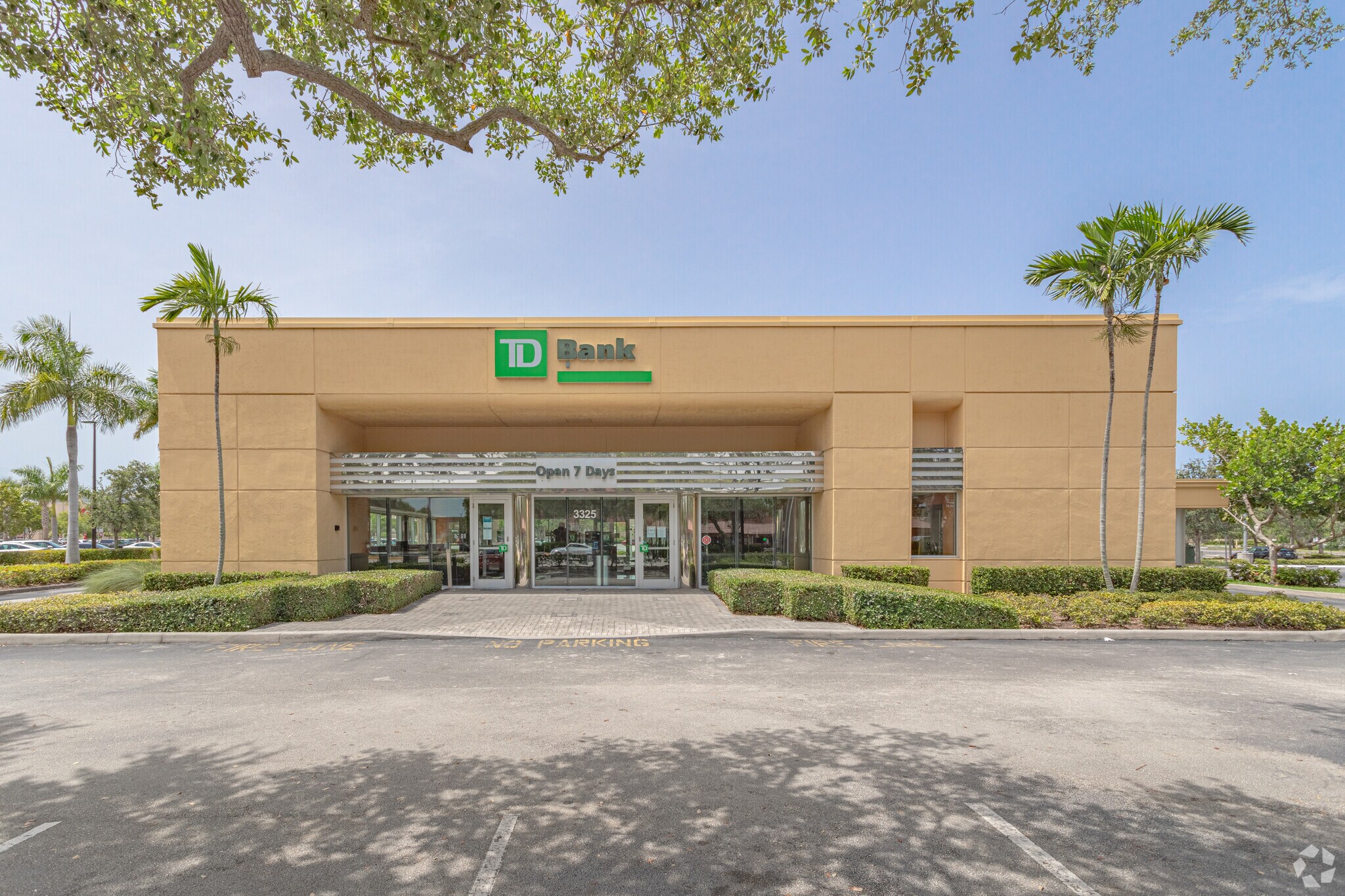 3325 W Hillsboro Blvd, Deerfield Beach, FL for Rent