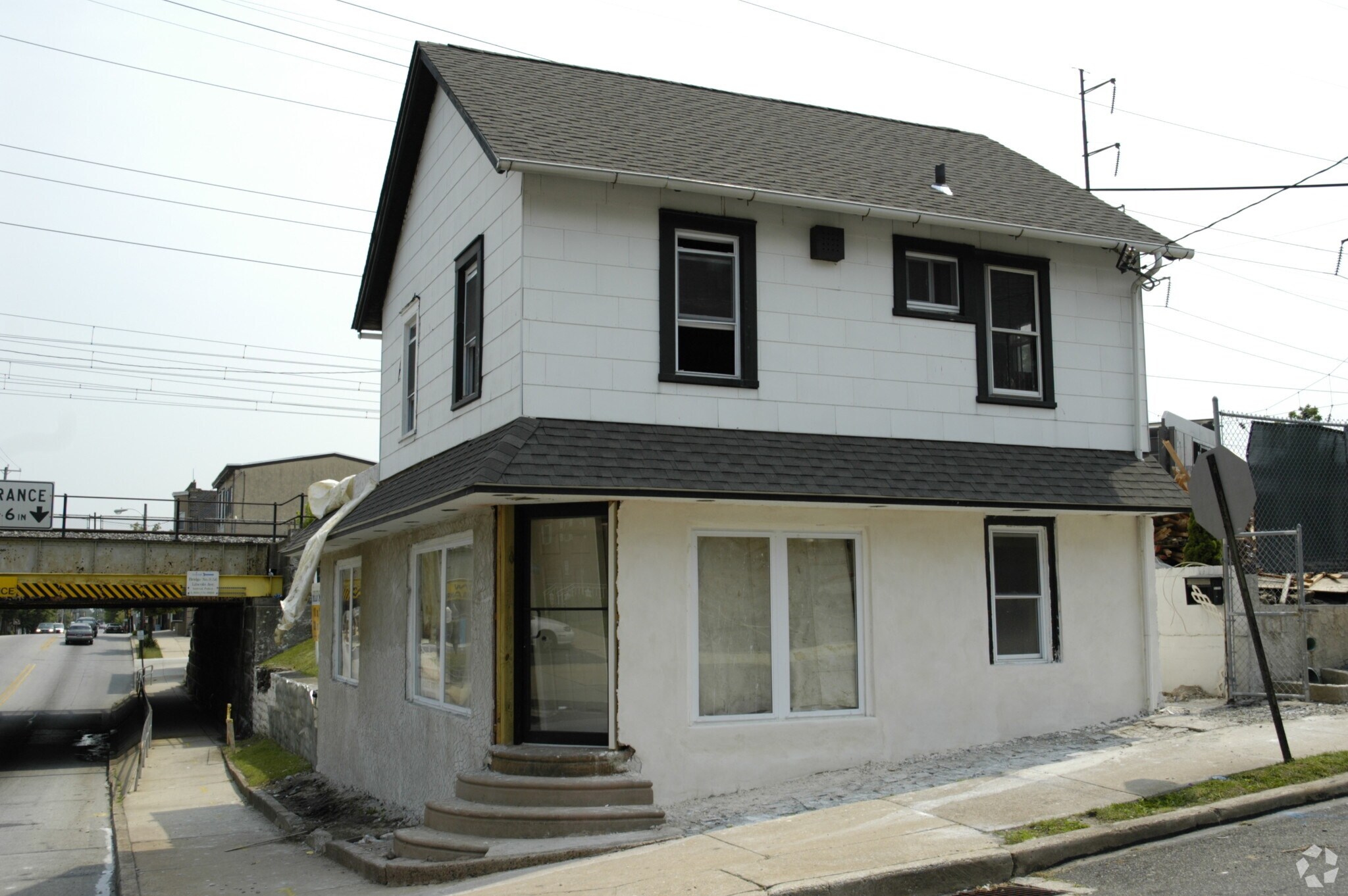 1124 Lincoln Ave, Prospect Park, PA for Rent