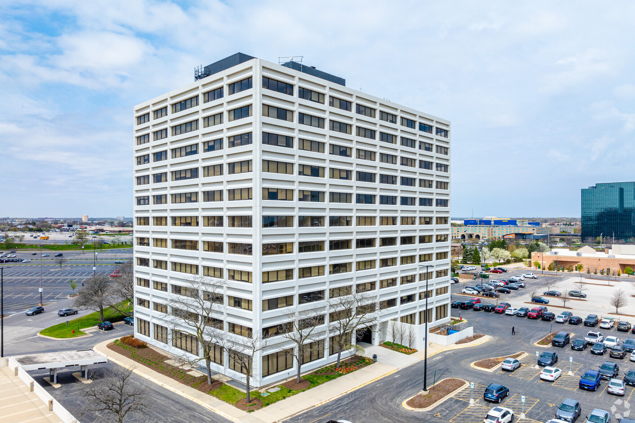 1051 Perimeter Dr, Schaumburg, IL for Rent