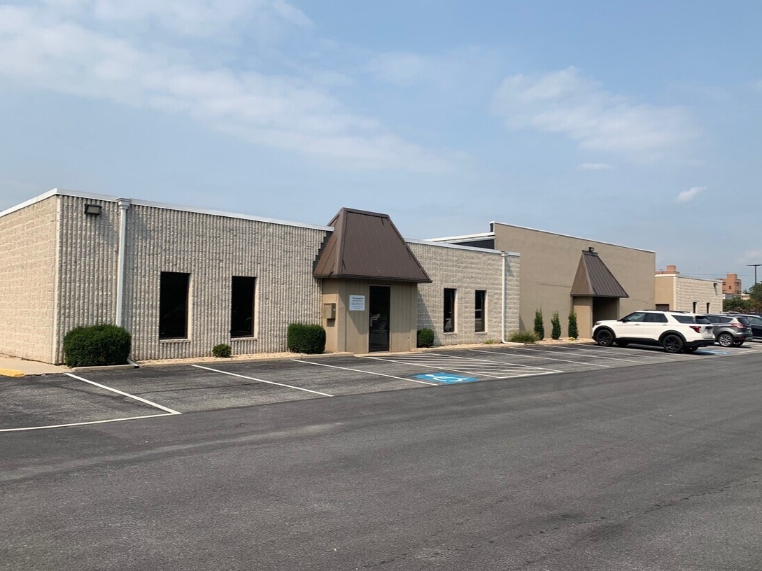 144 S 8th St, Chambersburg, PA for Rent