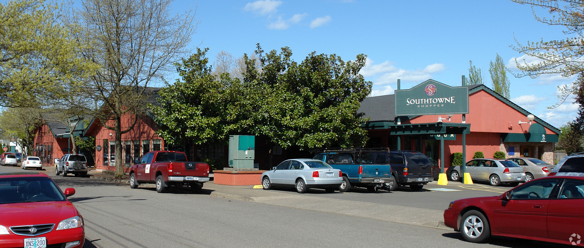 2805-2849 Oak St, Eugene, OR for Rent