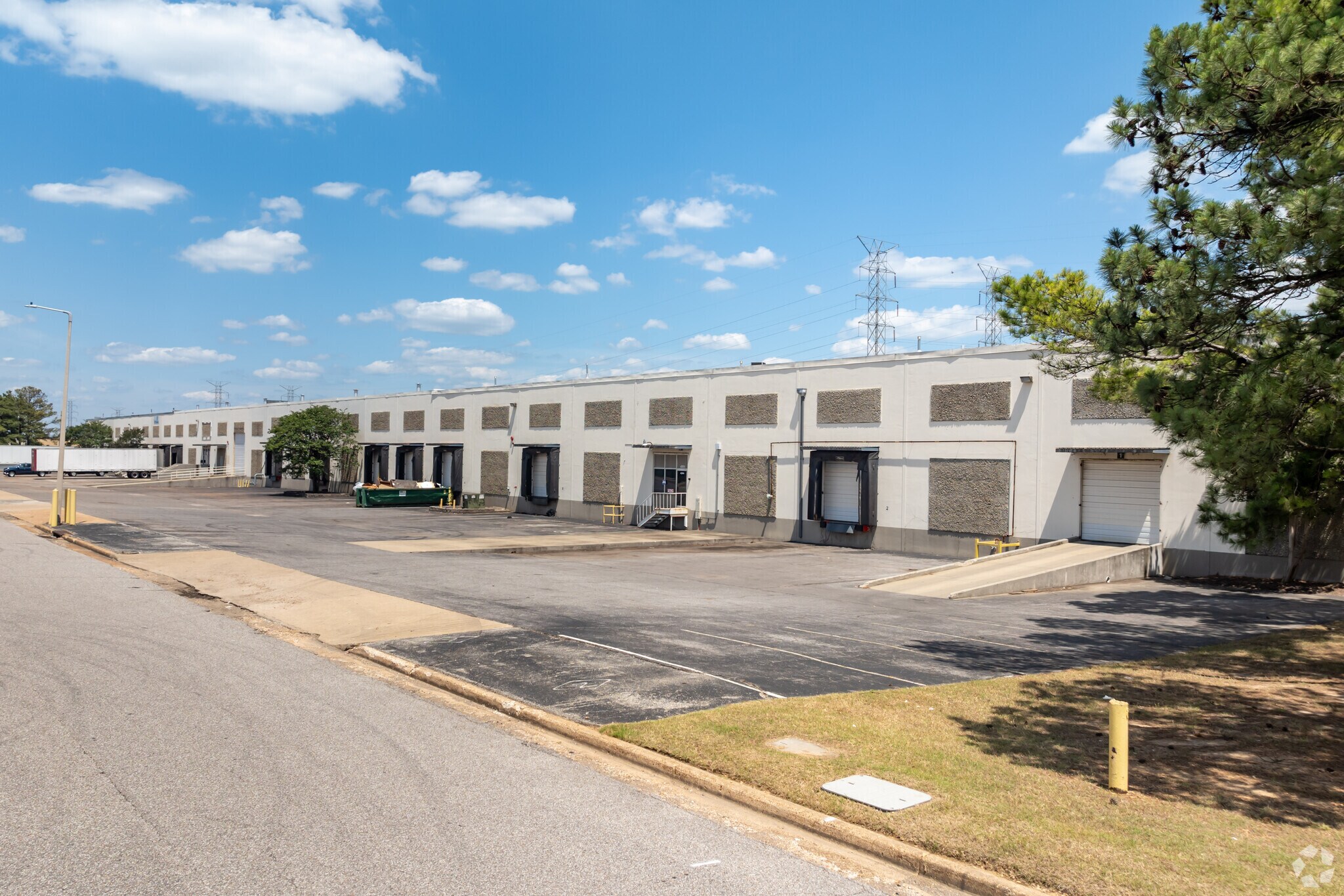 4286-4362 Delp St, Memphis, TN for Rent