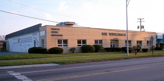 Ferndale, MI Warehouse - 1640-1700 E Nine Mile Rd