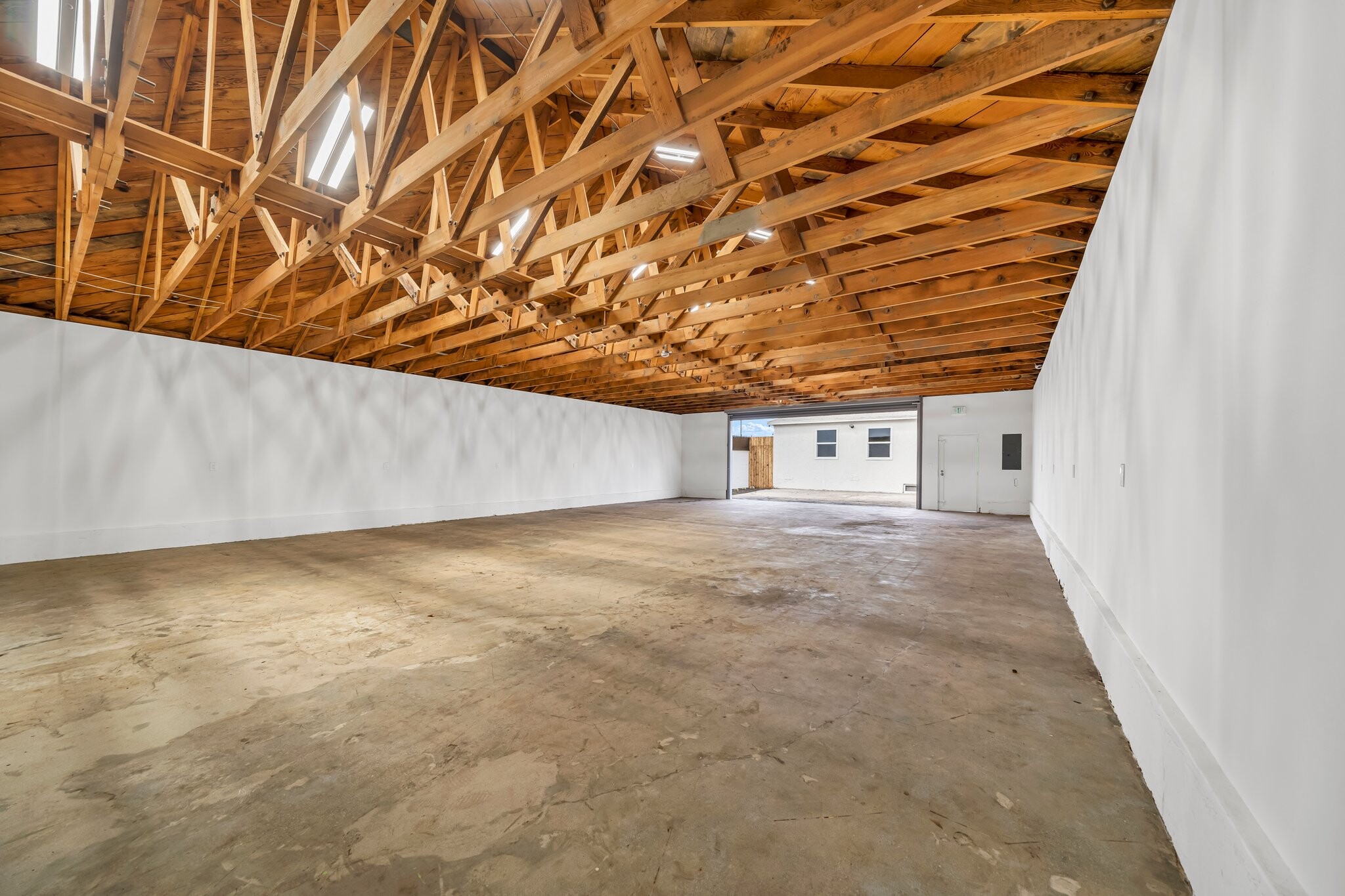 9611-9613 S Vermont Ave, Los Angeles, CA for Sale