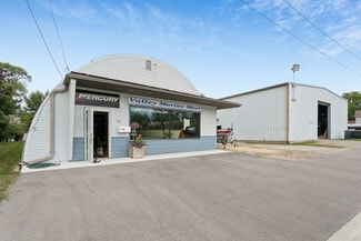 Menasha, WI Retail - 100 Water St Menasha, WI Retail - 100 Water St