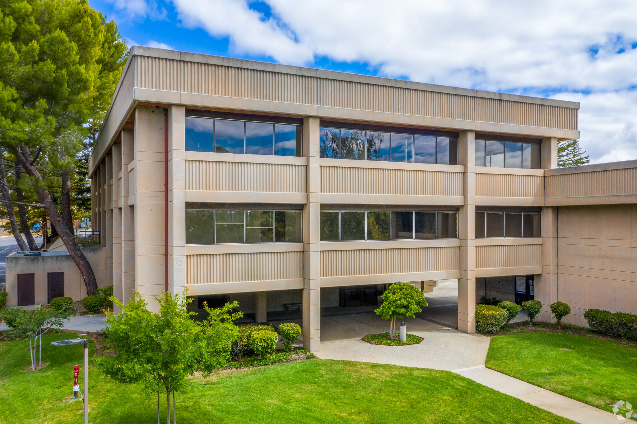 3440 Hillview Ave, Palo Alto, CA for Rent