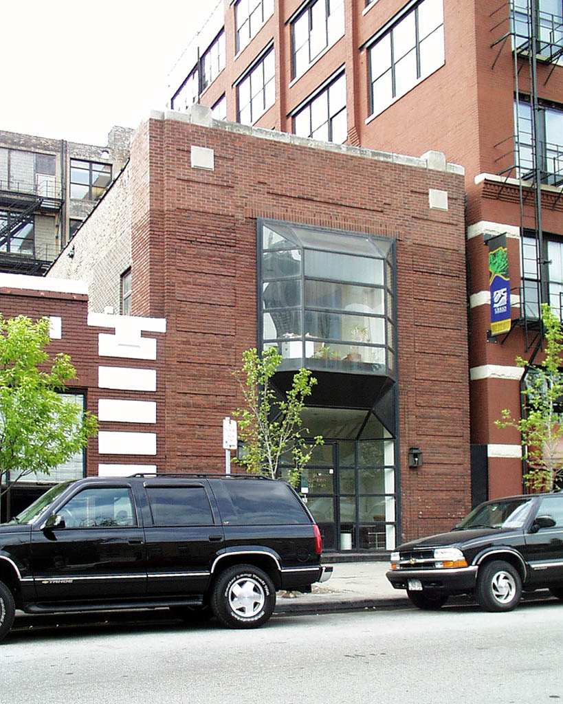 221 W Erie St, Chicago, IL for Sale