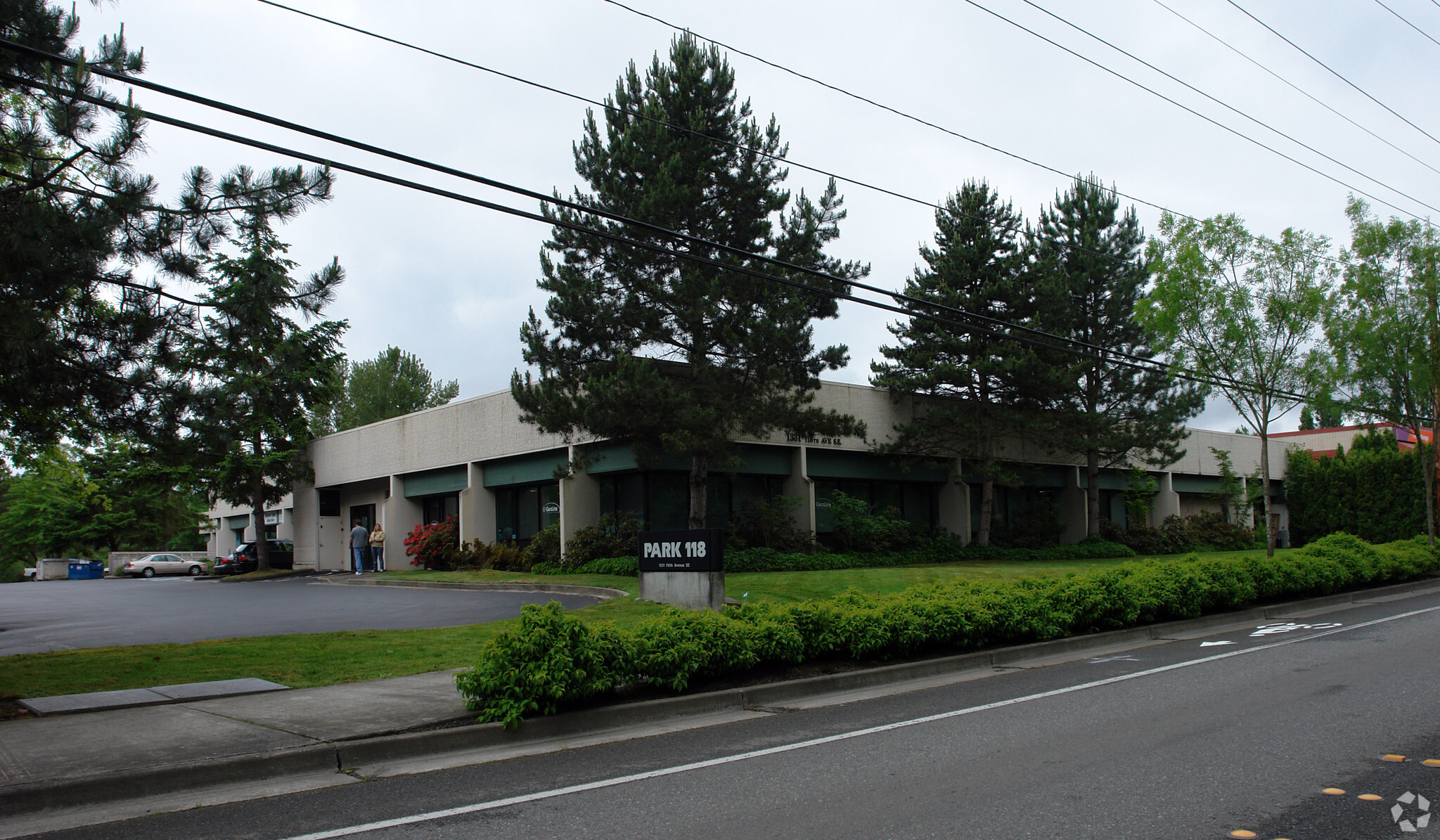 1331 118th Ave SE Bellevue, WA 98005 Flex Property for Lease on