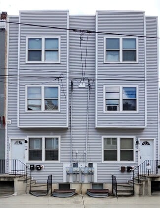 Philadelphia, PA Apartments - 2141 N 18th St