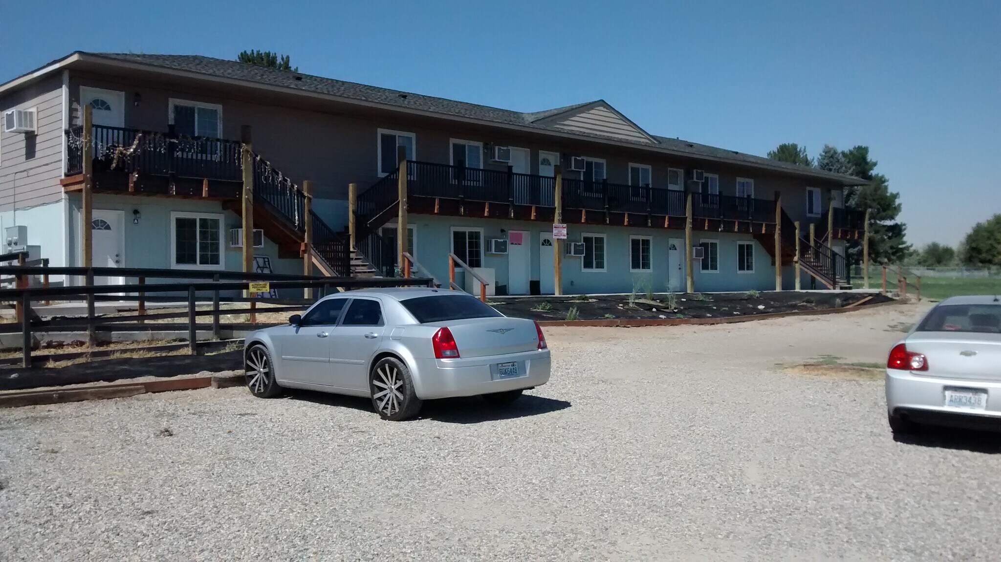 505 F Ave Granger, WA 98932 MultiFamily Property for Lease on