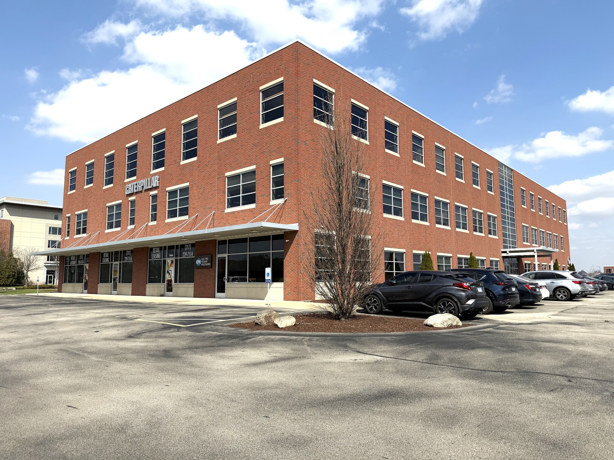 1904 S 1st St, Champaign, IL for Rent