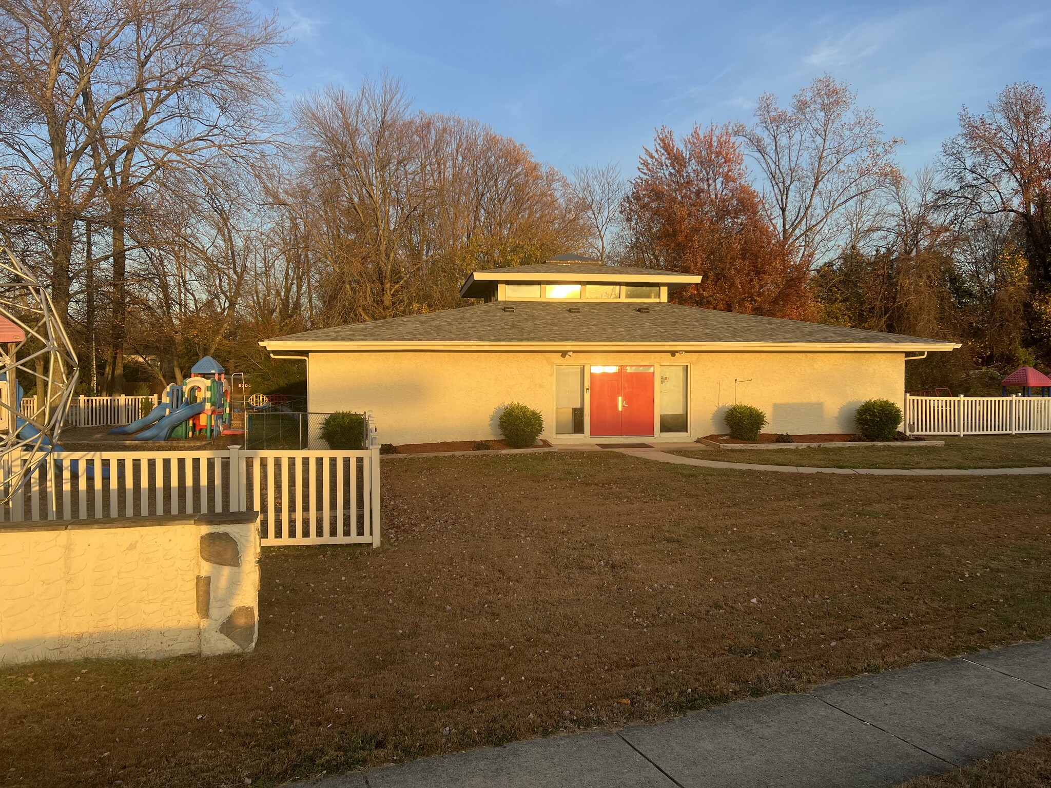 5702 Kirkwood Hwy, Wilmington, DE for Rent