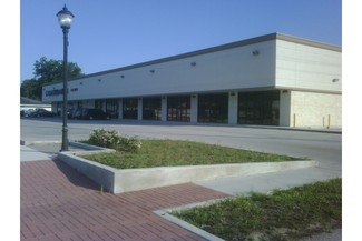 Sweeny, TX Retail - 200-201 N Main St