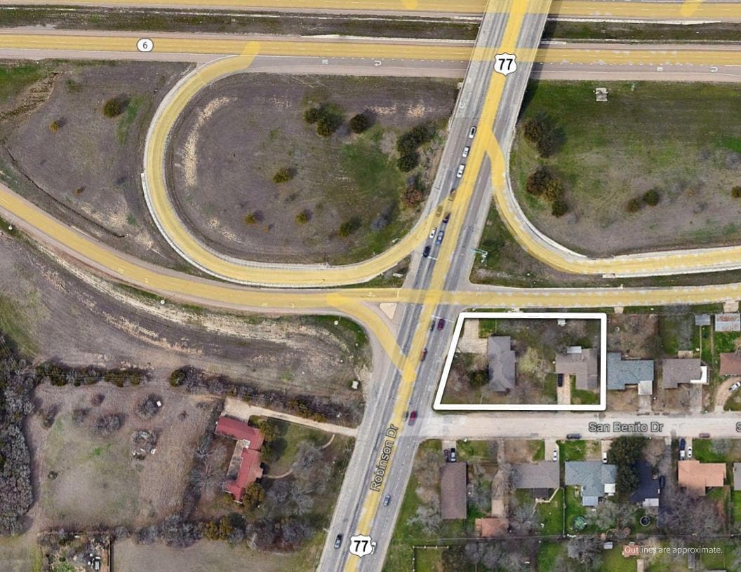 1011 N Robinson Dr, Robinson, TX for Sale