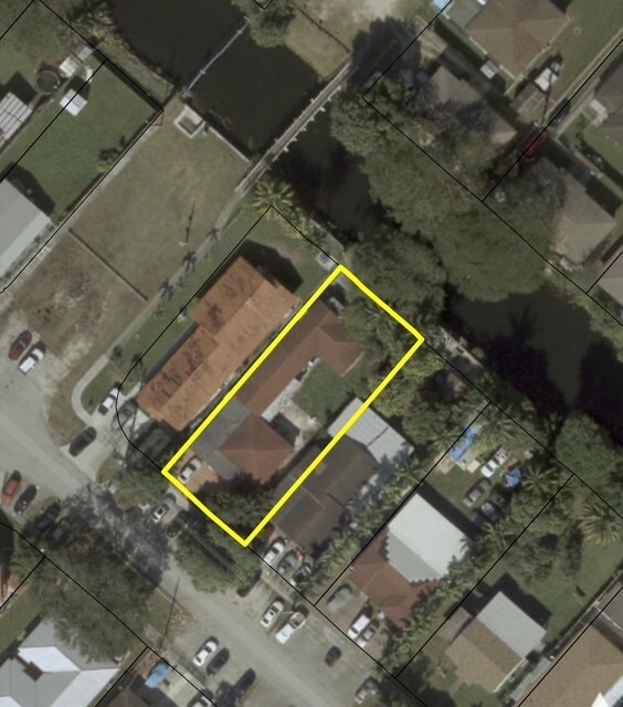 77 Northwest Blvd, Miami, FL for Sale