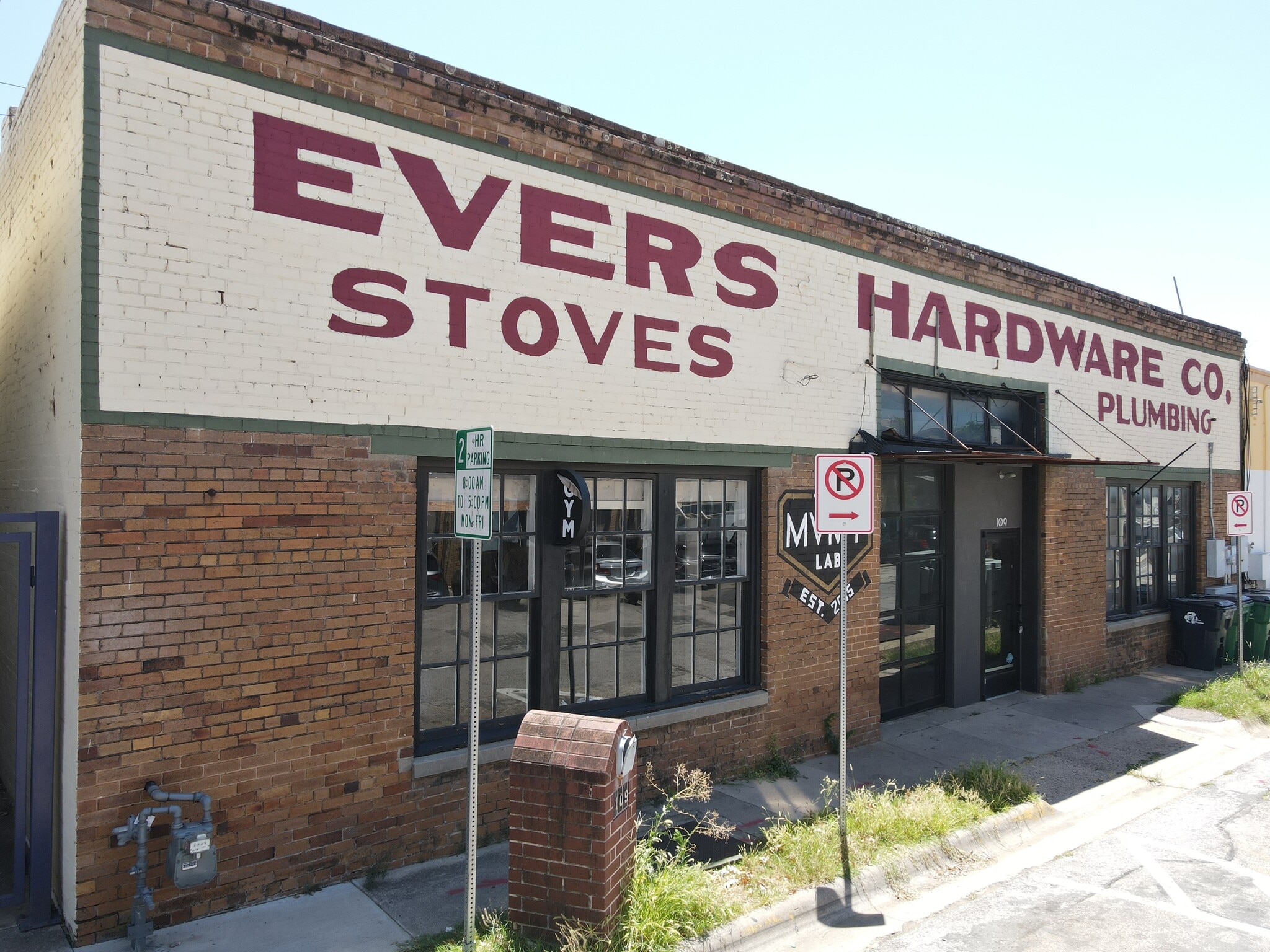 109 W Walnut St, Denton, TX for Rent