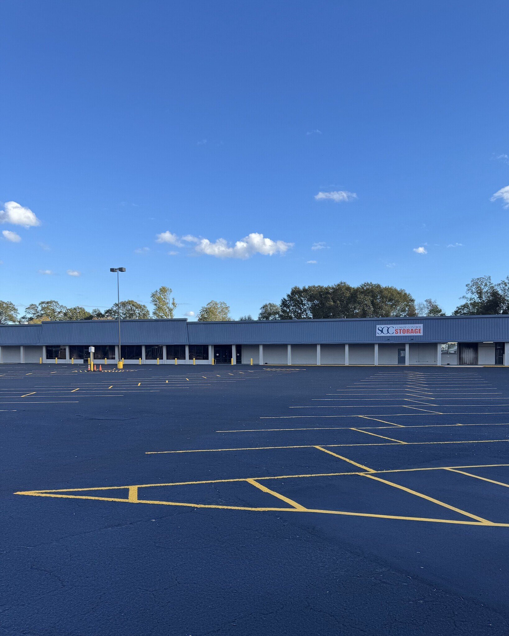 1352 W Highland Ave, Selma, AL for Rent