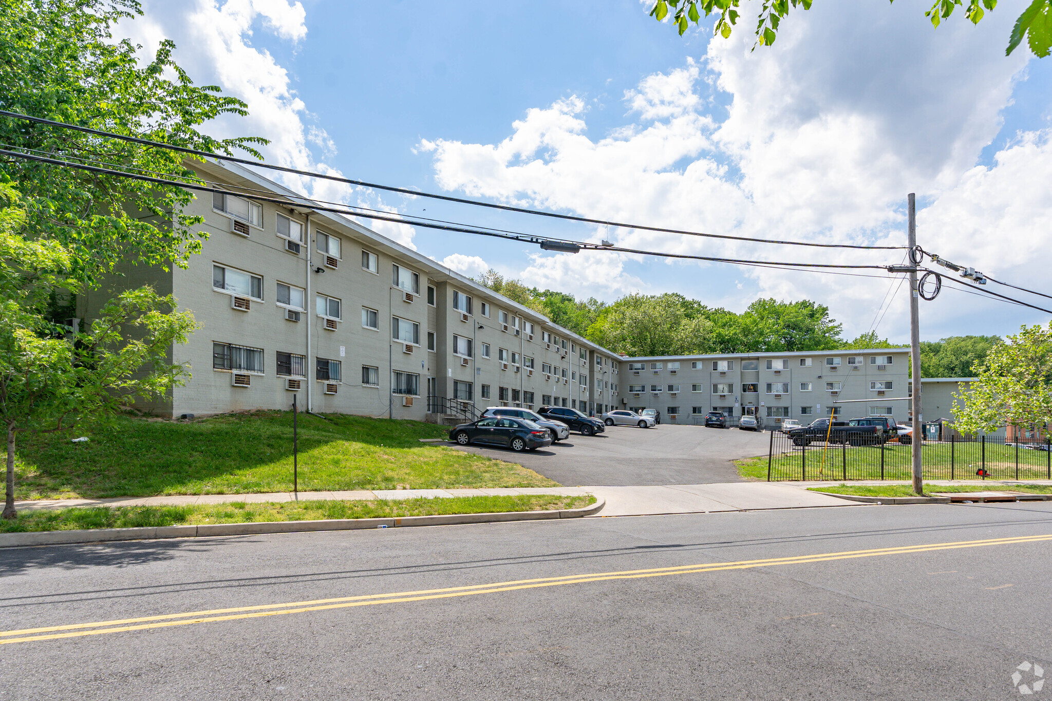 4951 G St SE, Washington, DC for Sale