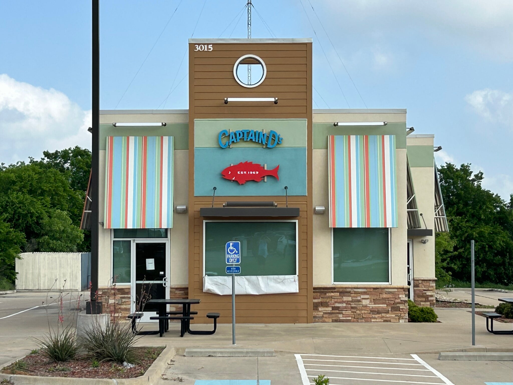 3015 W Washington St, Stephenville, TX for Sale