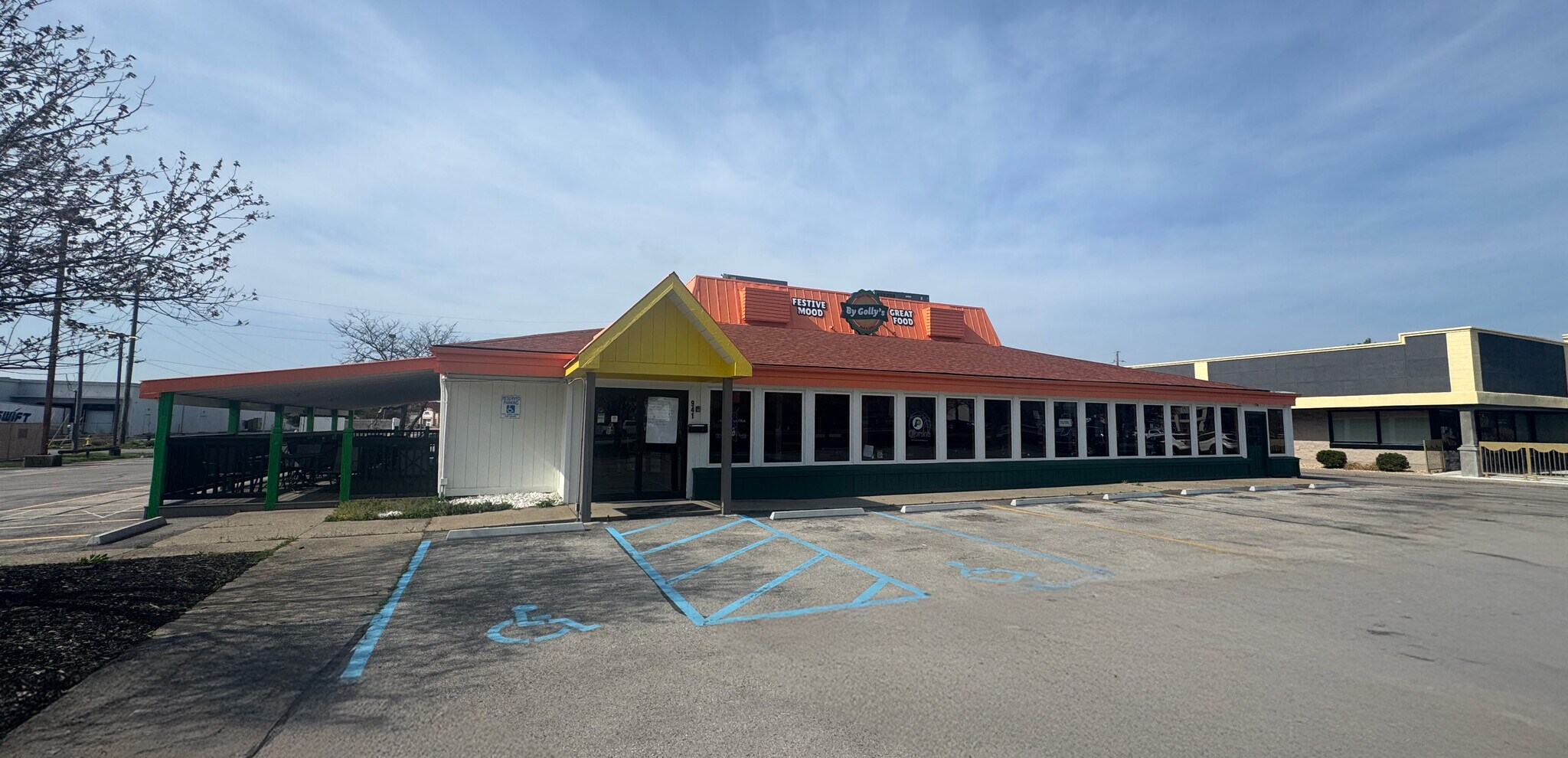 941 E Lewis And Clark Pky, Clarksville, IN for Sale
