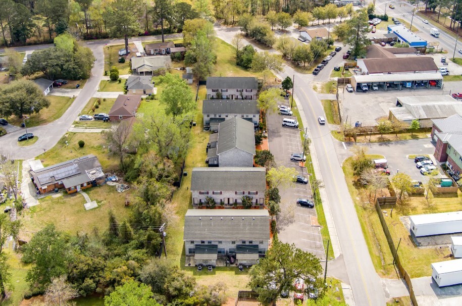 617 Wassamassaw Rd, Summerville, SC for Sale