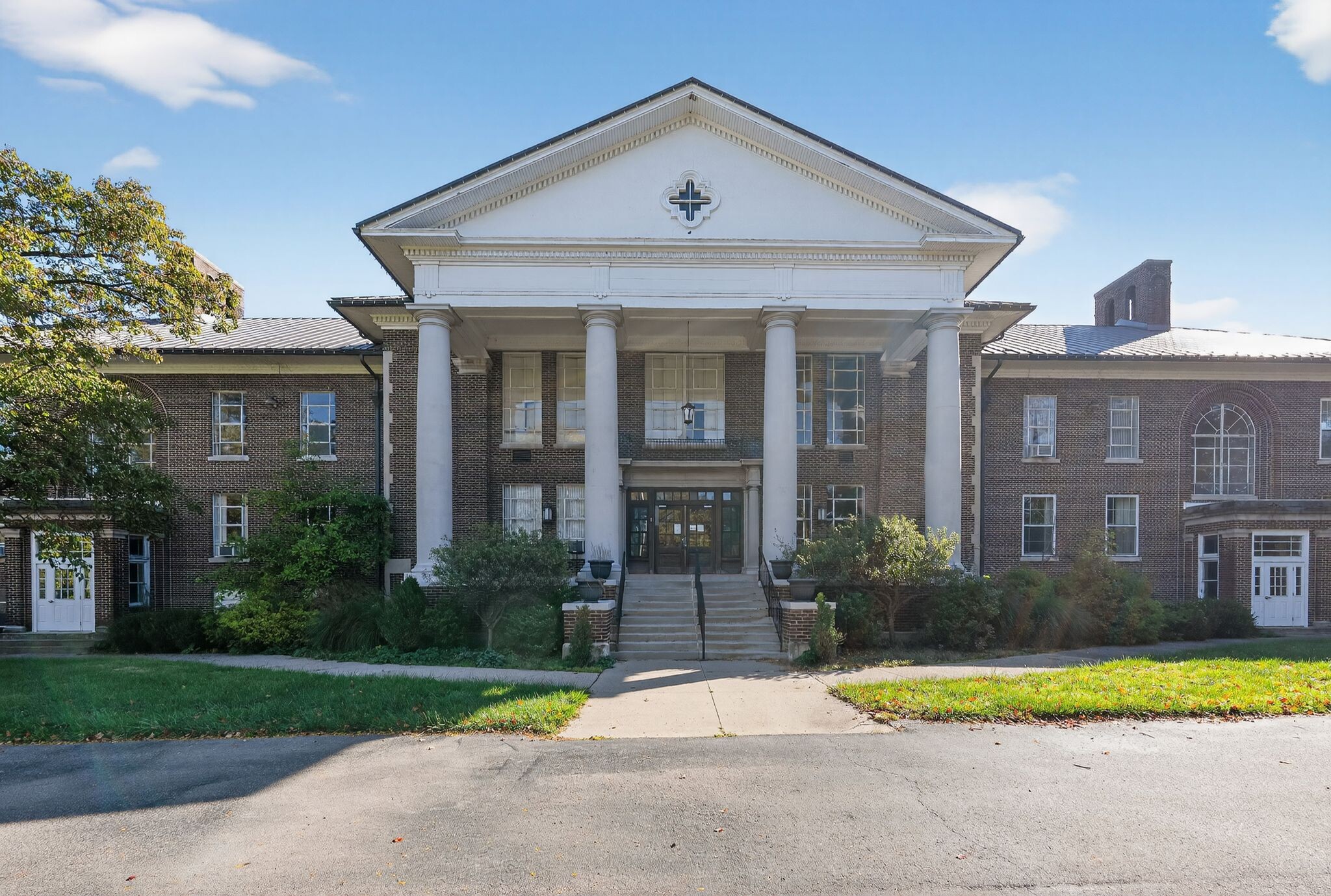 1918 Mechanicsburg Rd, Springfield, OH for Sale