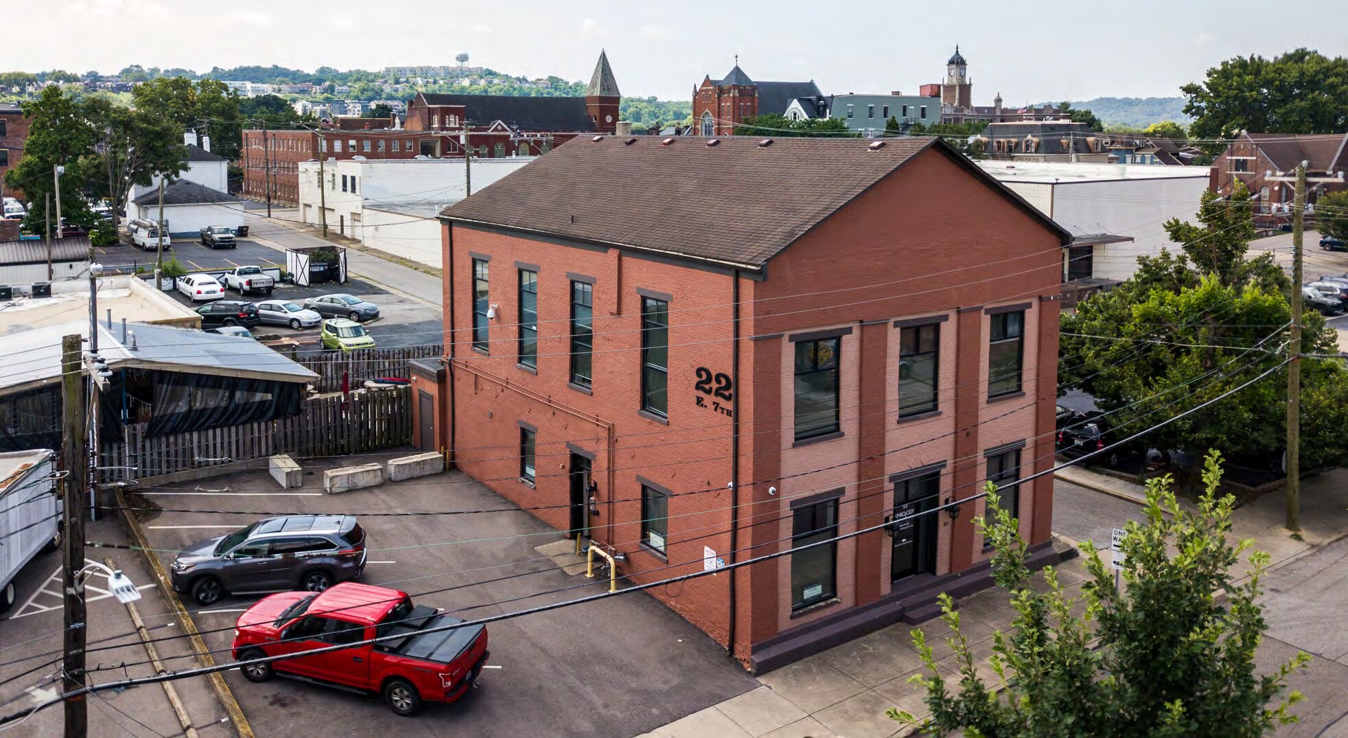 22-24 E 7th St, Newport, KY for Sale