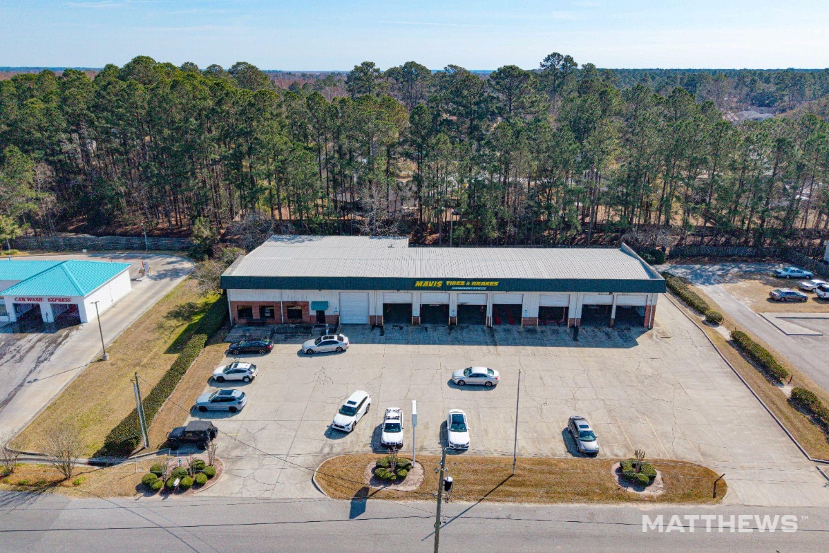 113 Mulberry Commercial Park, Richmond Hill, GA for Sale