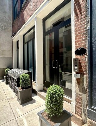 Philadelphia, PA Loft/Creative Space - 32-34 S Strawberry St