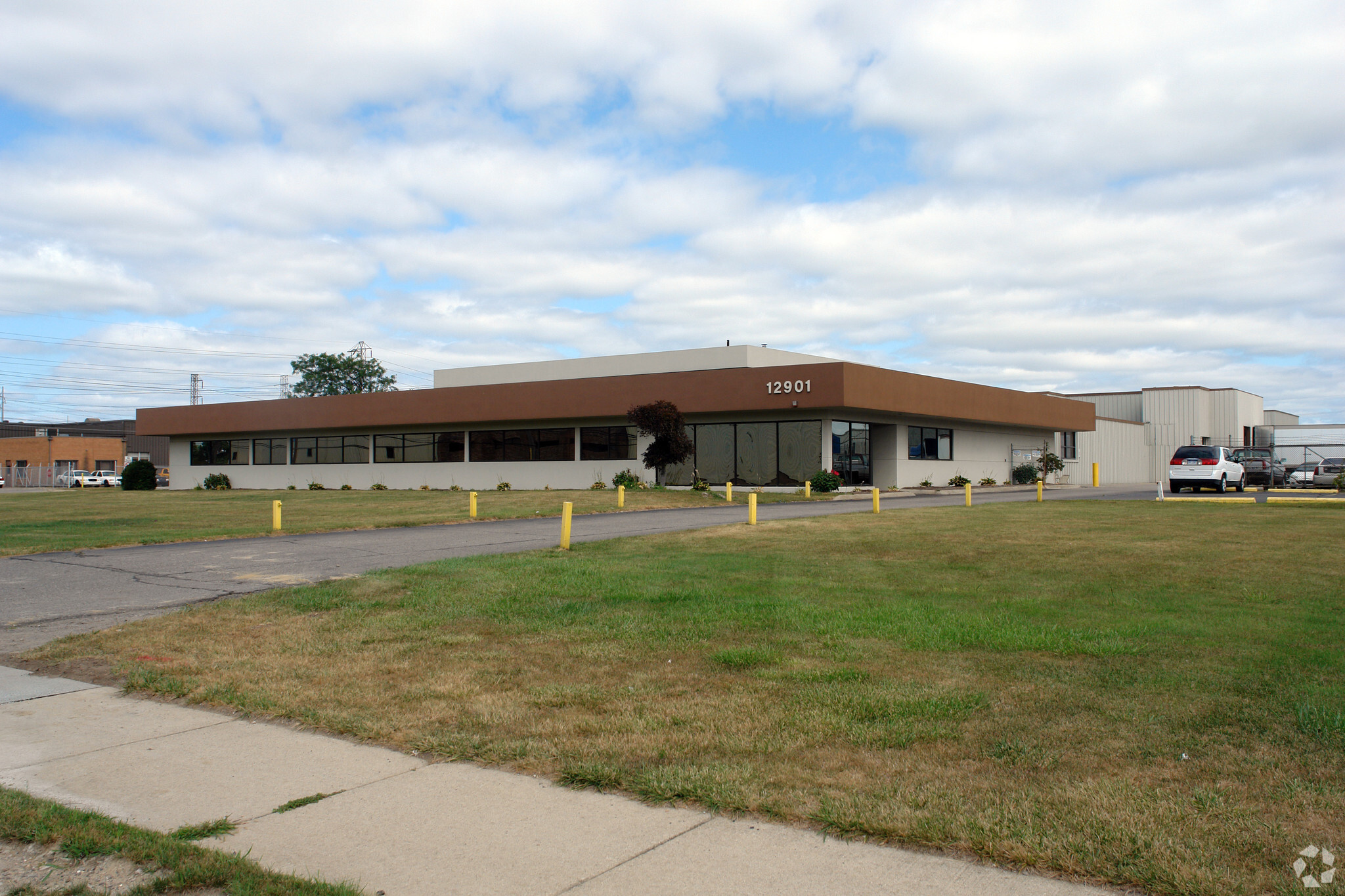 12901 Stephens Rd, Warren, MI for Sale