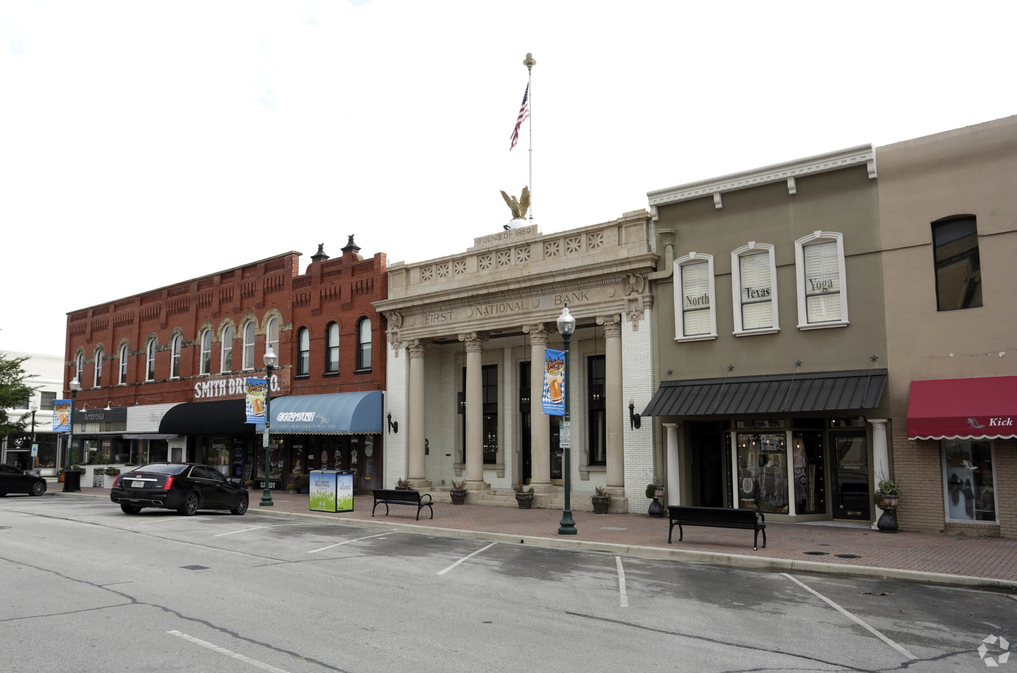 110 N Tennessee St, McKinney, TX for Rent