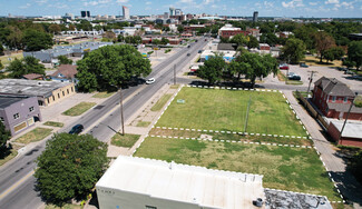 Wichita, KS Commercial Land - 1301 W Douglas Ave