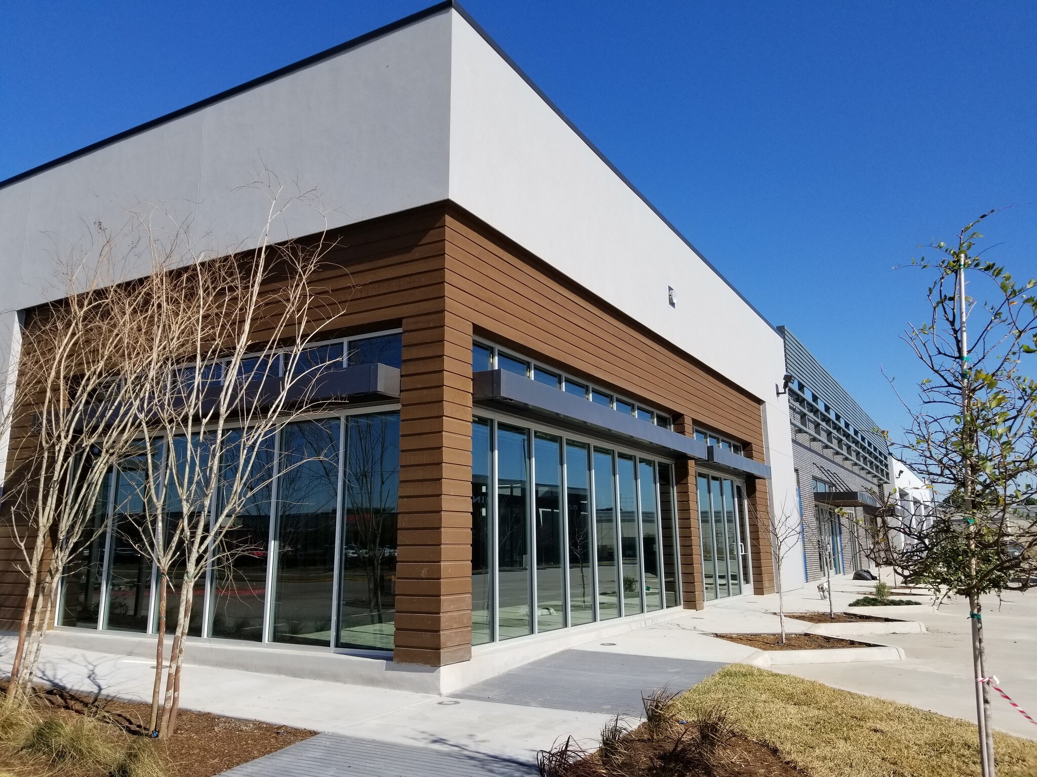 3569 Business Center Dr Pearland, TX 77584 Retail Property for Lease on