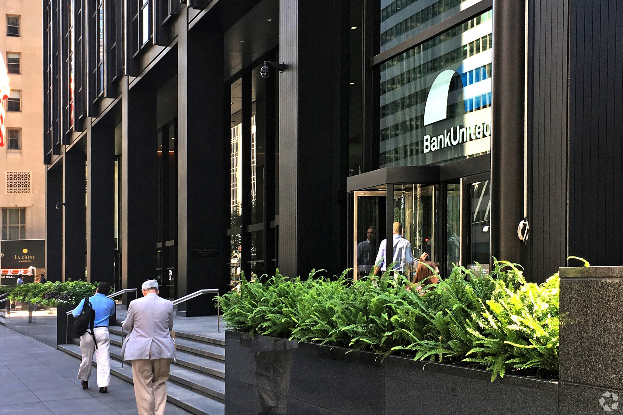 277 Park Ave New York, NY 10172 - Office Property for Lease on Showcase.com