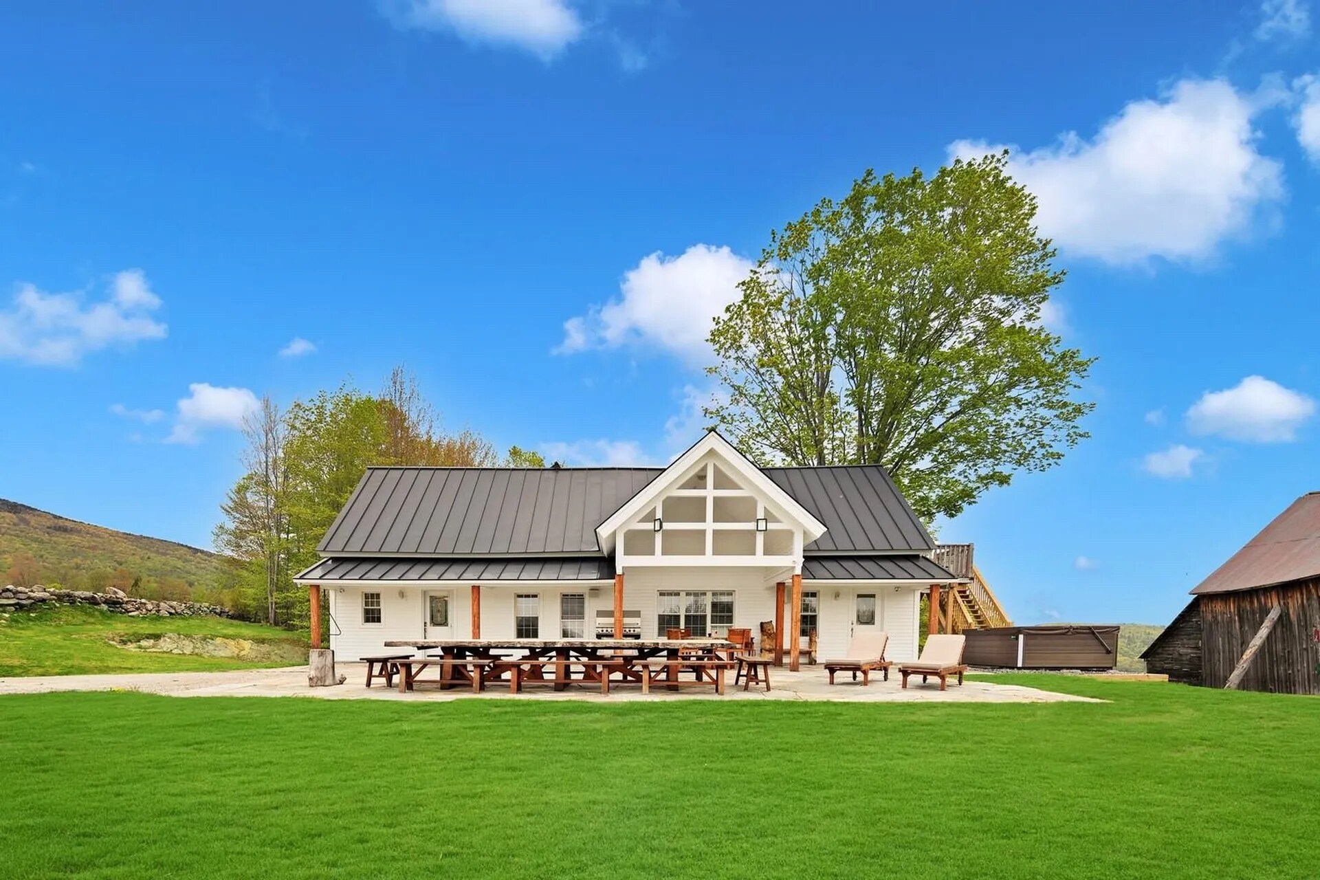 85 Pallottas Hill Rd, Ludlow, VT for Sale