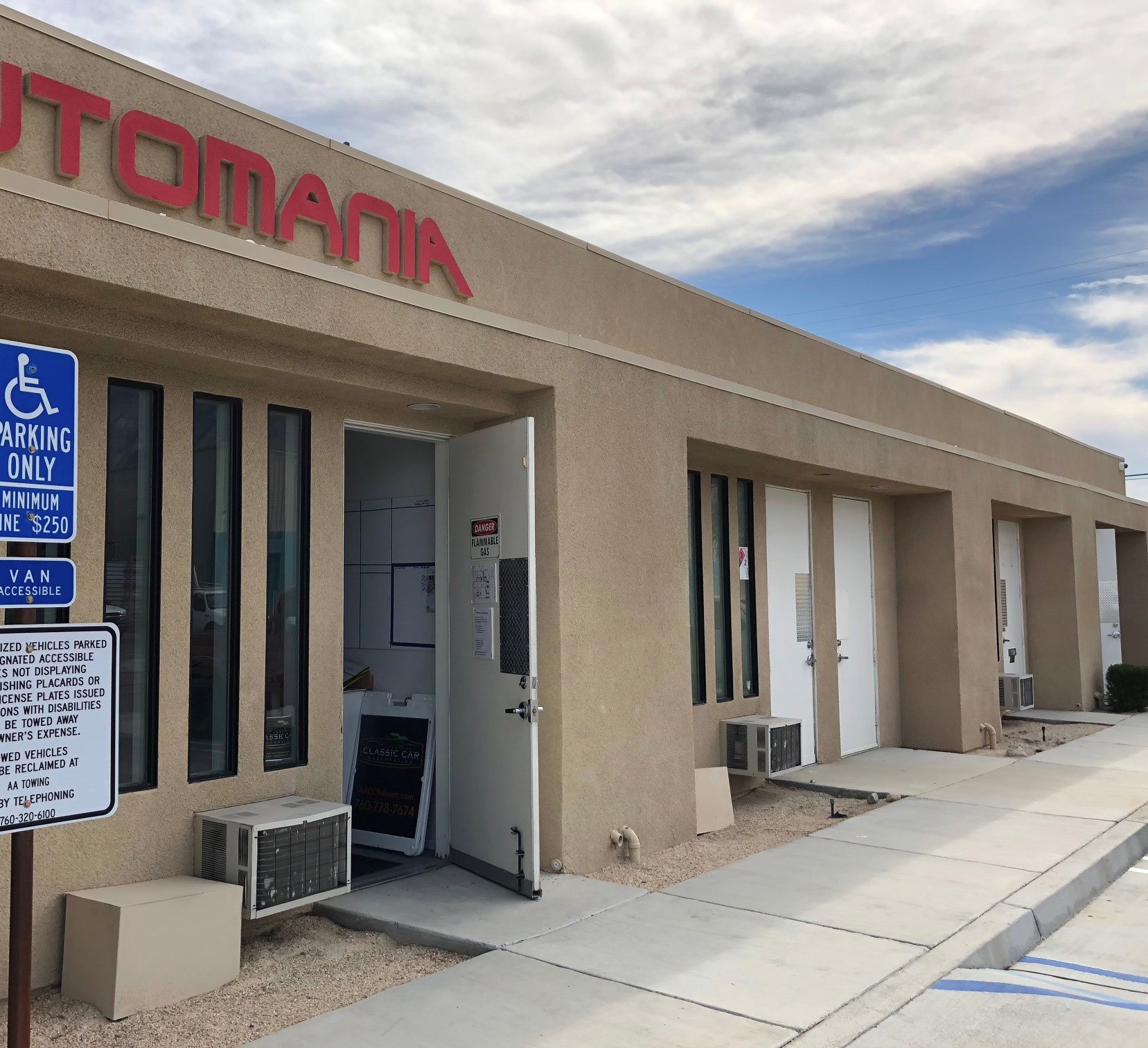 285 W Radio Rd, Palm Springs, CA for Sale