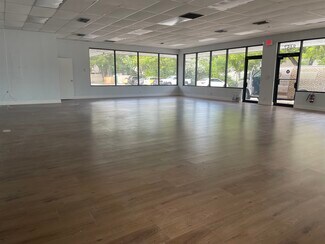 Sunrise, FL Office/Retail - 8455-8471 W Oakland Park Blvd Sunrise, FL Office/Retail - 8455-8471 W Oakland Park Blvd