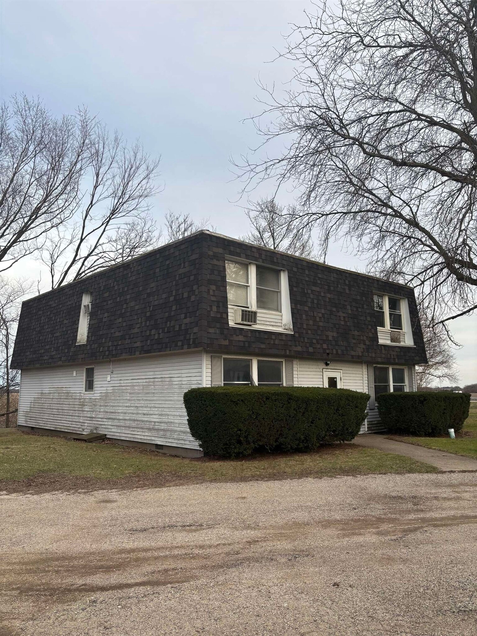 421 E Knoxville St, Brimfield, IL for Sale