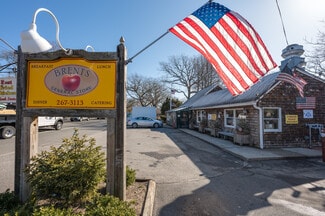 East Hampton, NY Retail - 8 Montauk Hwy