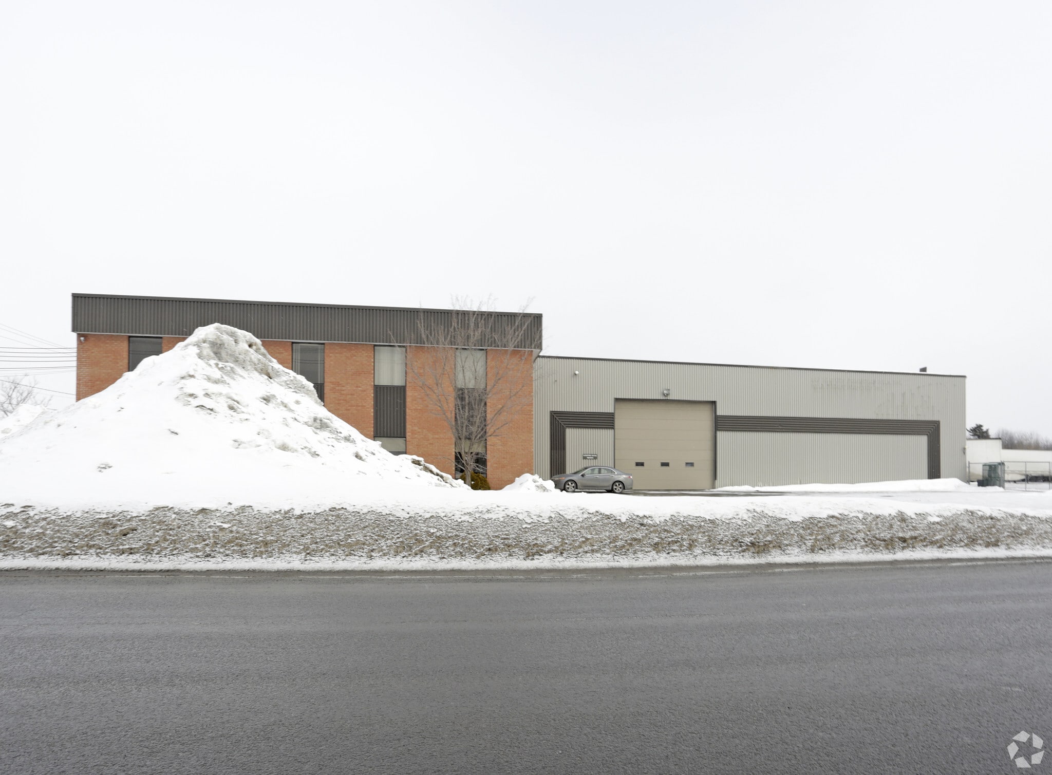 1060 Rue Armand-Bombardier, Terrebonne, QC for Rent