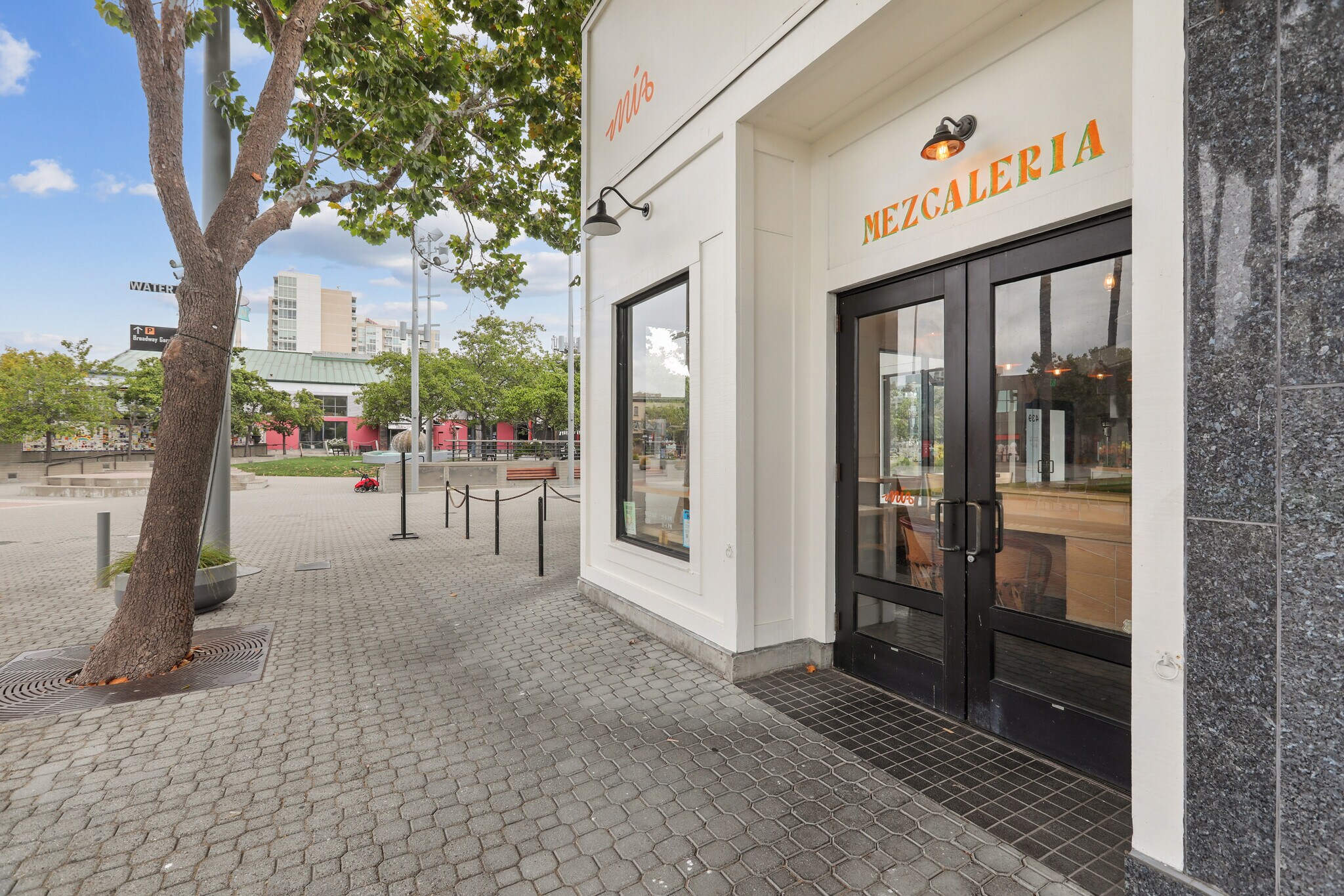 409-439 Water St, Oakland, CA for Rent