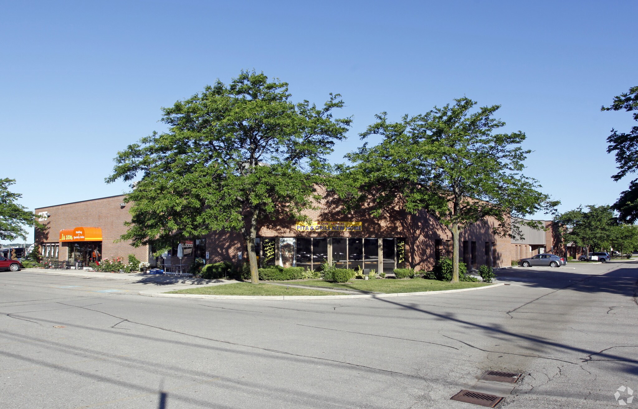 1275 Eglinton Ave, Mississauga, ON for Rent