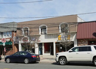 Massapequa Park, NY Storefront Retail/Office - 125 Front St