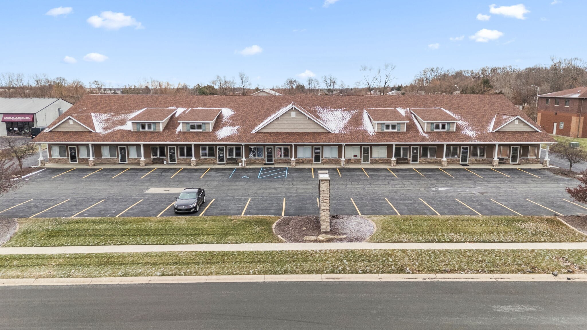 2502 Beech St, Valparaiso, IN for Sale