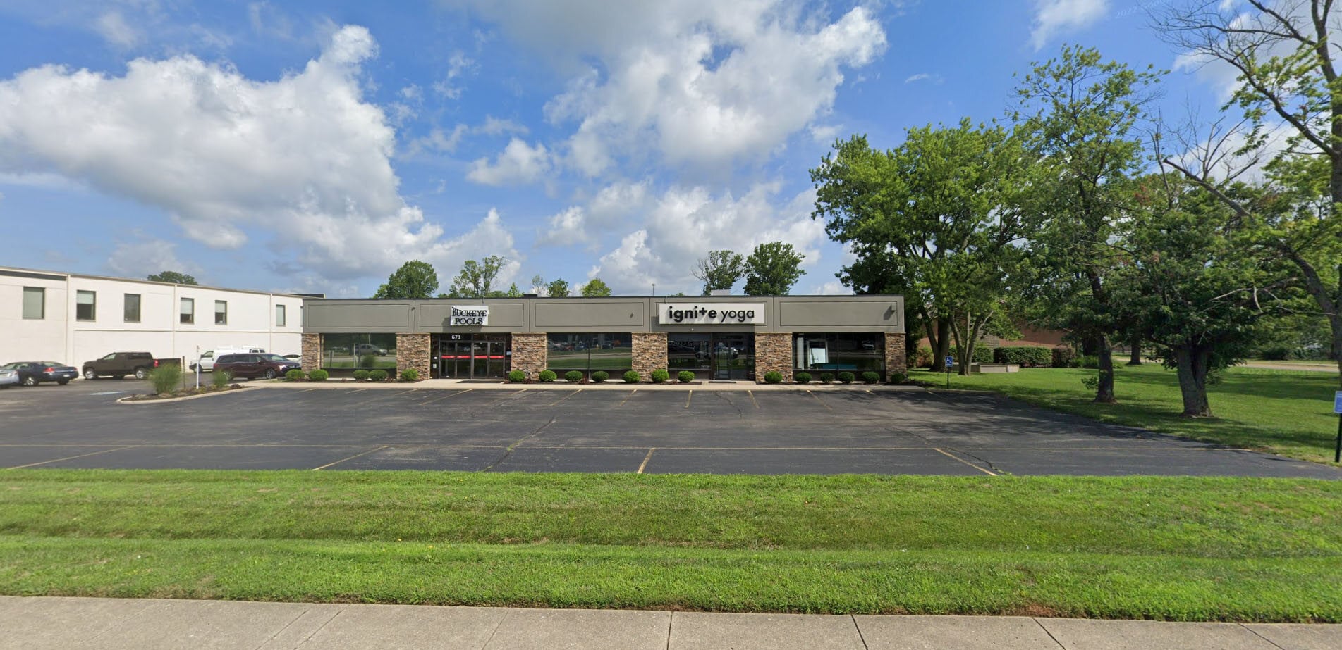 669-671 Miamisburg Centerville Rd, Dayton, OH for Rent
