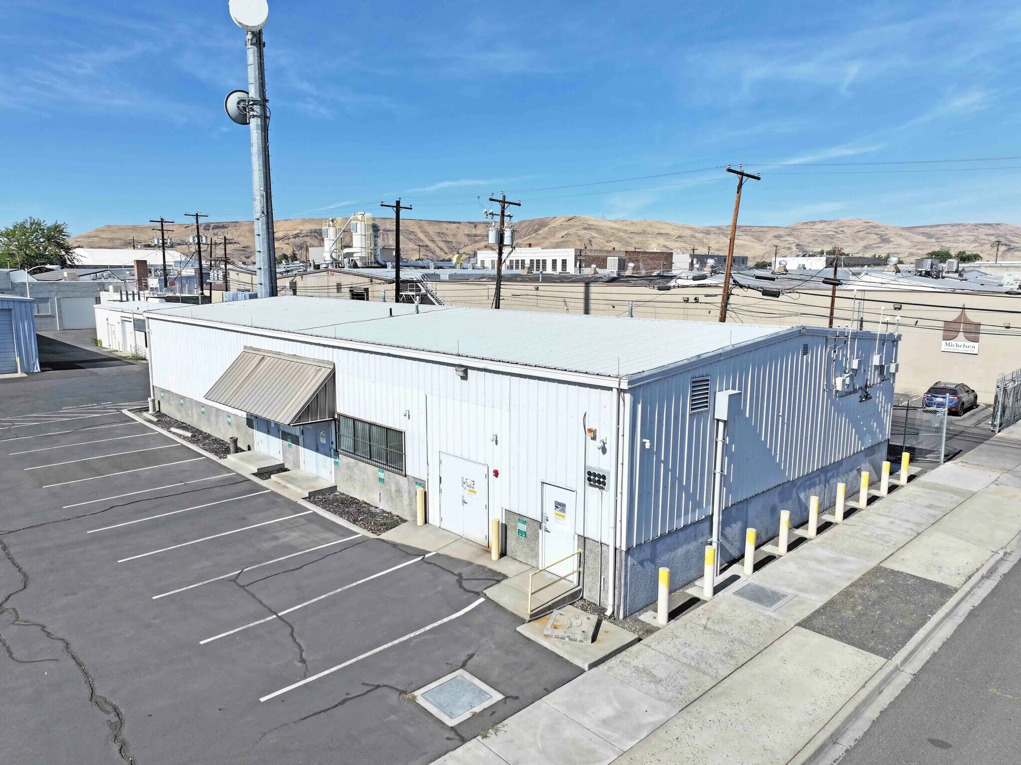 215 N 3rd Ave, Yakima, WA for Rent