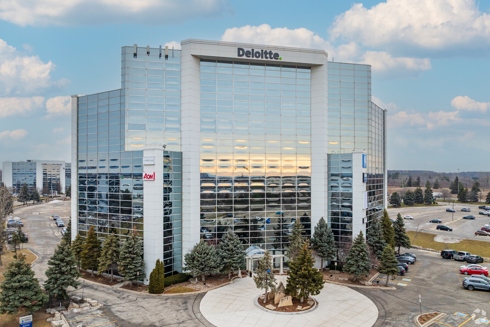 5500 N Service Rd, Burlington, ON for Rent