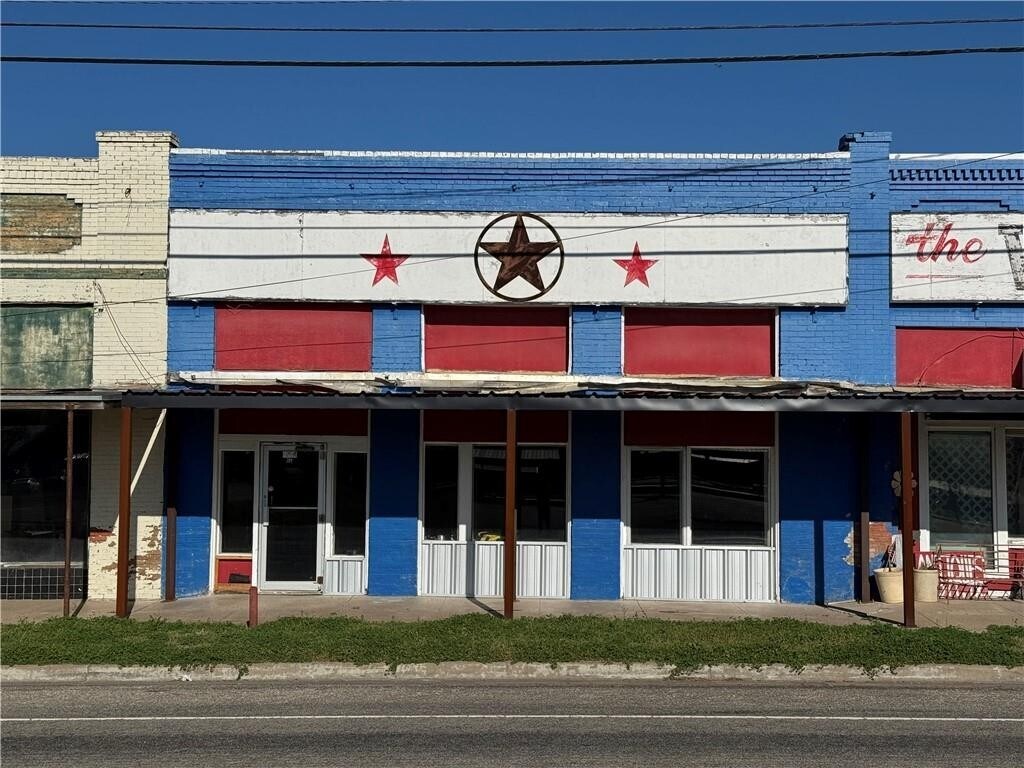 Gassaway Ave, Lott, TX for Sale
