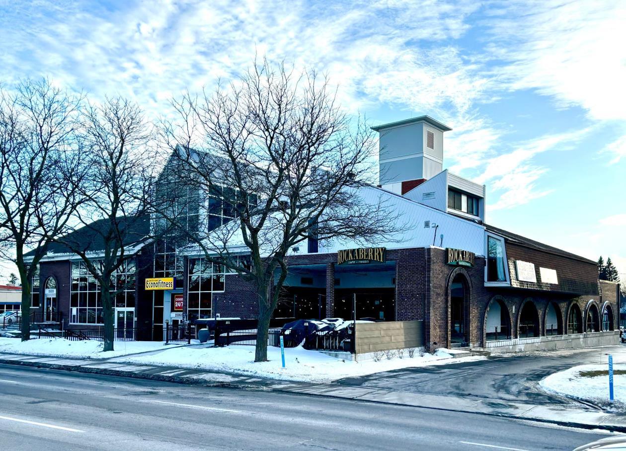 2870 Boul Saint-Charles, Kirkland, QC for Rent
